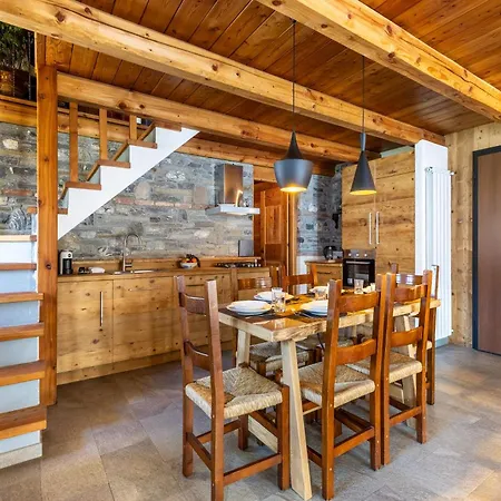 Hostdomus - Wood Apartmán Oulx